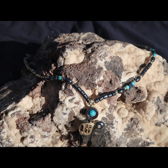 Necklace-elephant pendant - Picture 3 of 5